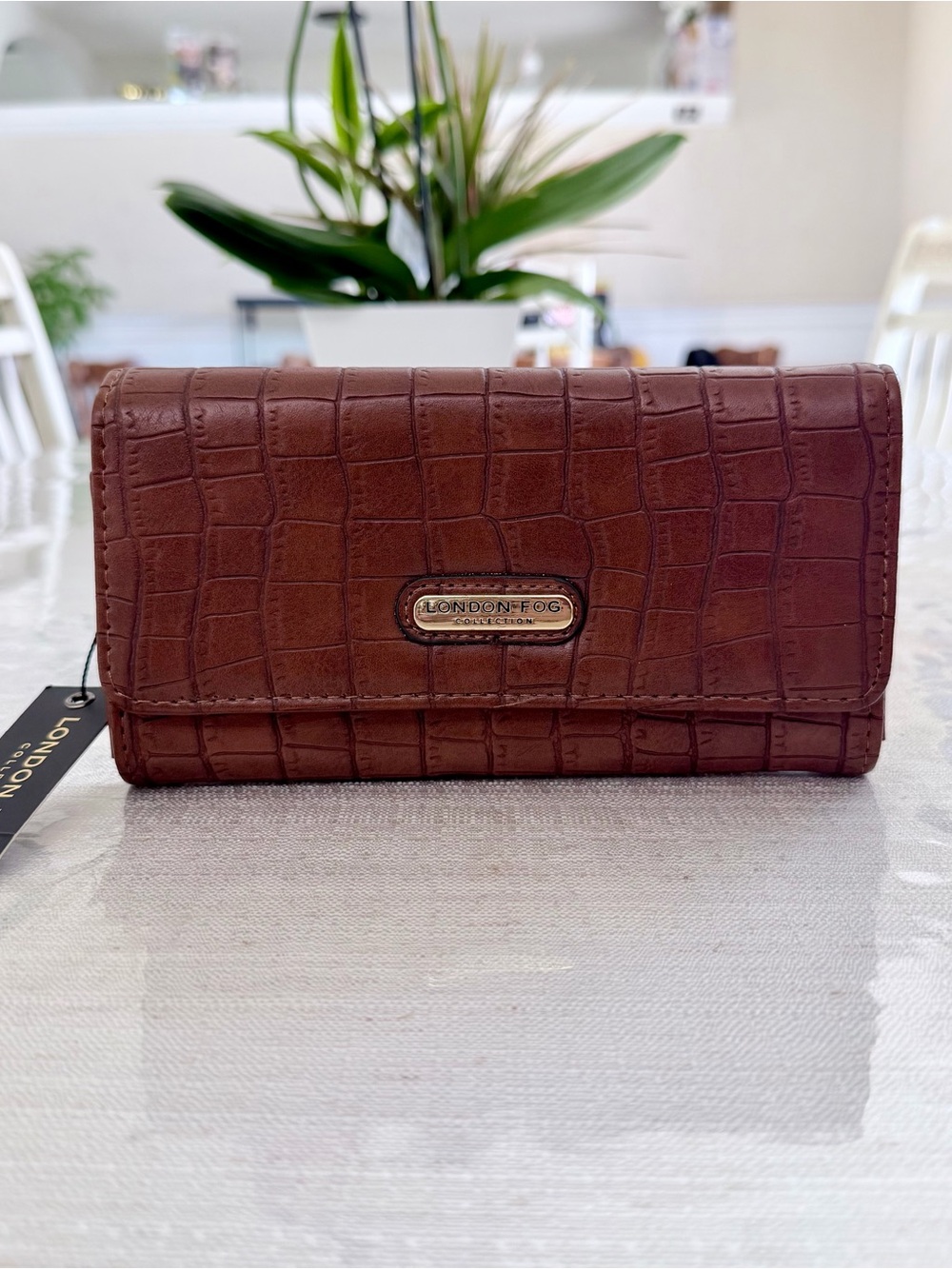 London Fog Women's Croc-Embossed Wallet - Brown
